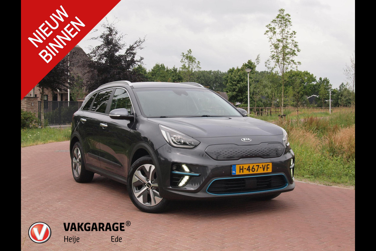 Kia e-Niro ExecutiveLine 64 kWh | Camera | Apple Carplay | Cruise Control | JBL | Leer | Kia e-Niro ExecutiveLine 64 kWh | Camera | Apple Carplay | Cruise Control | JBL | Leer |