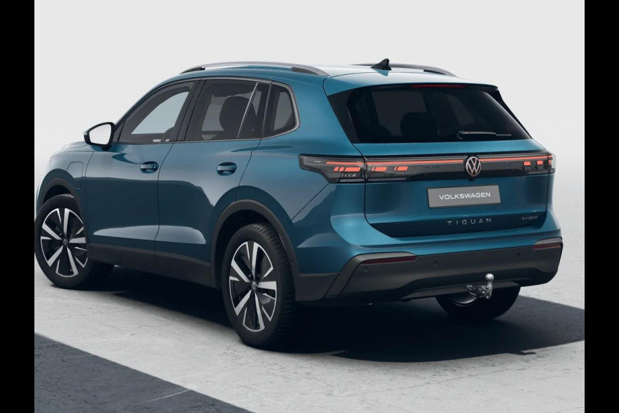 Volkswagen Tiguan Life Edition 1.5 eHybrid 150 kW / 204 pk SUV 6 ver