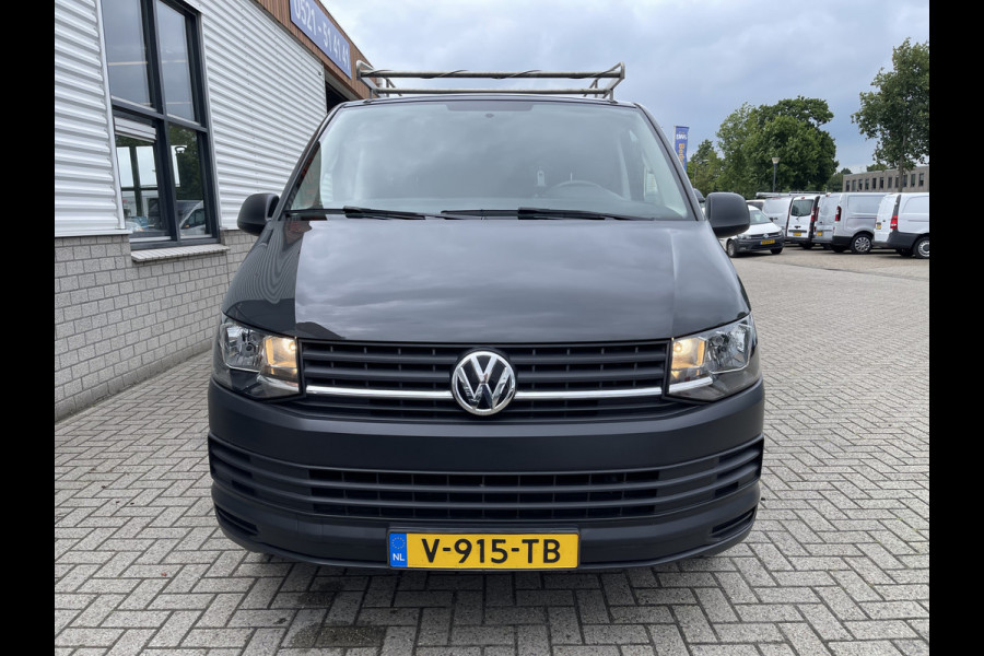 Volkswagen Transporter 2.0 TDI L1H1 Comfortline / vaste prijs rijklaar € 13.950 ex btw / lease vanaf € 235 / airco / cruise / trekhaak 2200 kg / imperial / euro 6 / achterklep