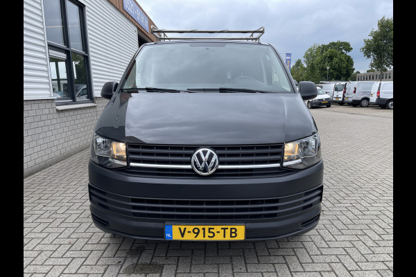 Volkswagen Transporter 2.0 TDI L1H1 Comfortline / vaste prijs rijklaar € 13.950 ex btw / lease vanaf € 235 / airco / cruise / trekhaak 2200 kg / imperial / euro 6 / achterklep