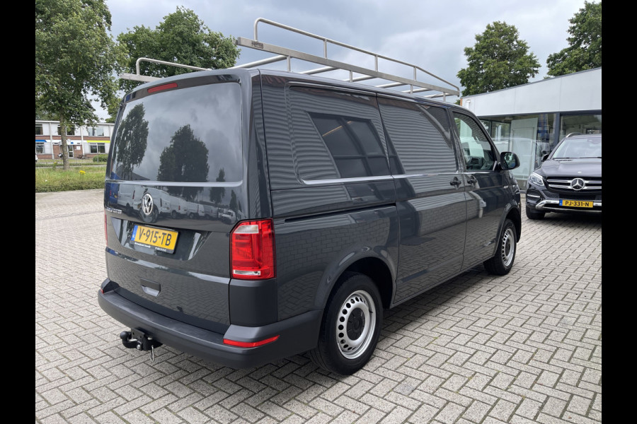 Volkswagen Transporter 2.0 TDI L1H1 Comfortline / vaste prijs rijklaar € 13.950 ex btw / lease vanaf € 235 / airco / cruise / trekhaak 2200 kg / imperial / euro 6 / achterklep