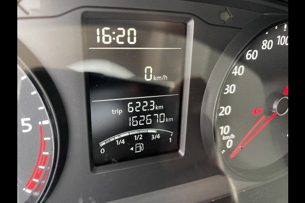 Volkswagen Transporter 2.0 TDI L1H1 Comfortline / vaste prijs rijklaar € 13.950 ex btw / lease vanaf € 235 / airco / cruise / trekhaak 2200 kg / imperial / euro 6 / achterklep