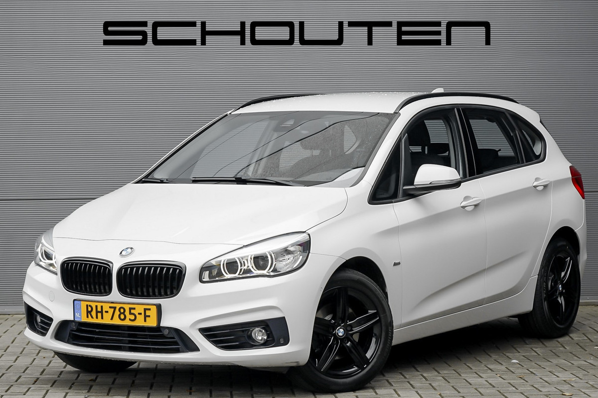 BMW 2 Serie Active Tourer 218i Sport Line Navi Camera Trekhaak BMW 2 Serie Active Tourer 218i Sport Line Navi Camera Trekhaak
