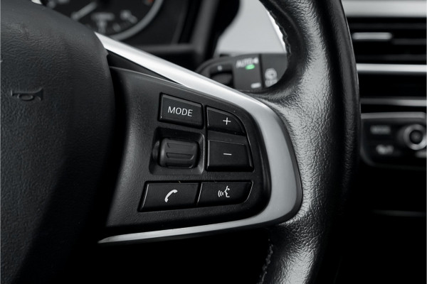 BMW 2 Serie Active Tourer 218i Sport Line Navi Camera Trekhaak