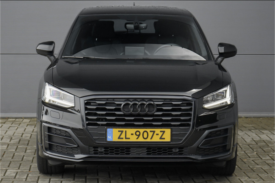 Audi Q2 35 TFSI S-Line Leder Navi Camera LED