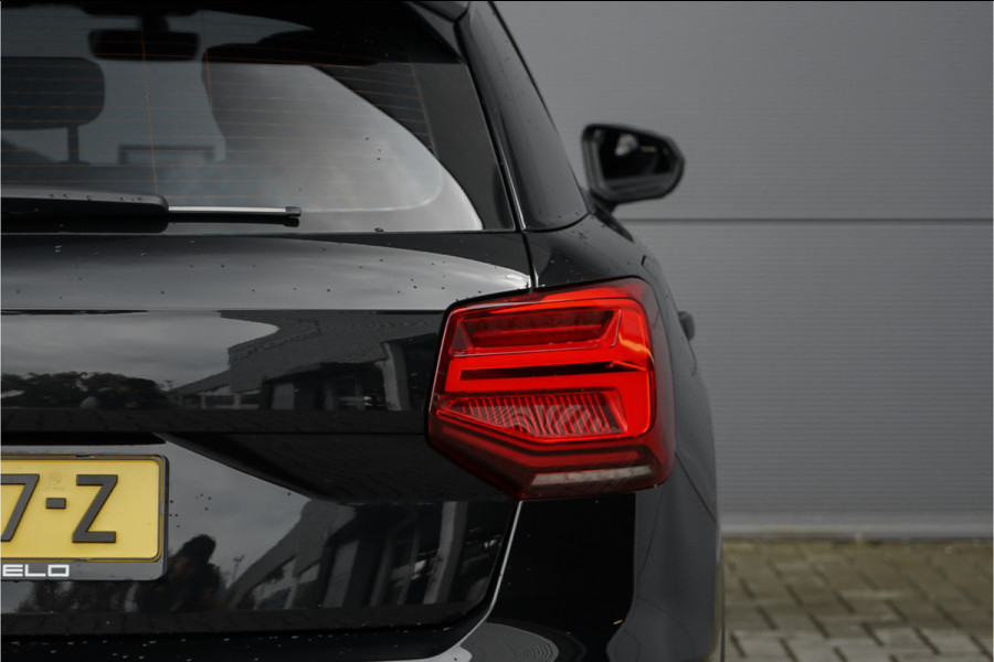 Audi Q2 35 TFSI S-Line Leder Navi Camera LED
