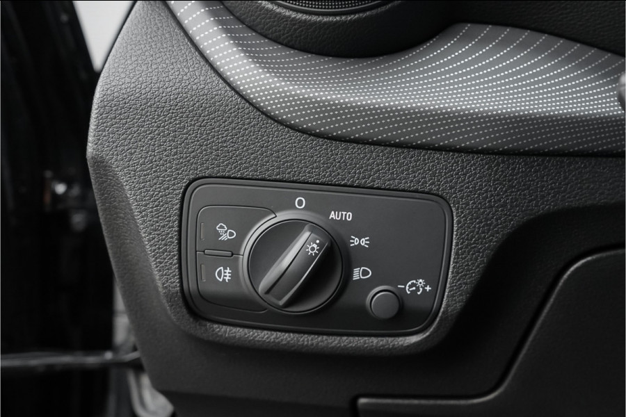 Audi Q2 35 TFSI S-Line Leder Navi Camera LED