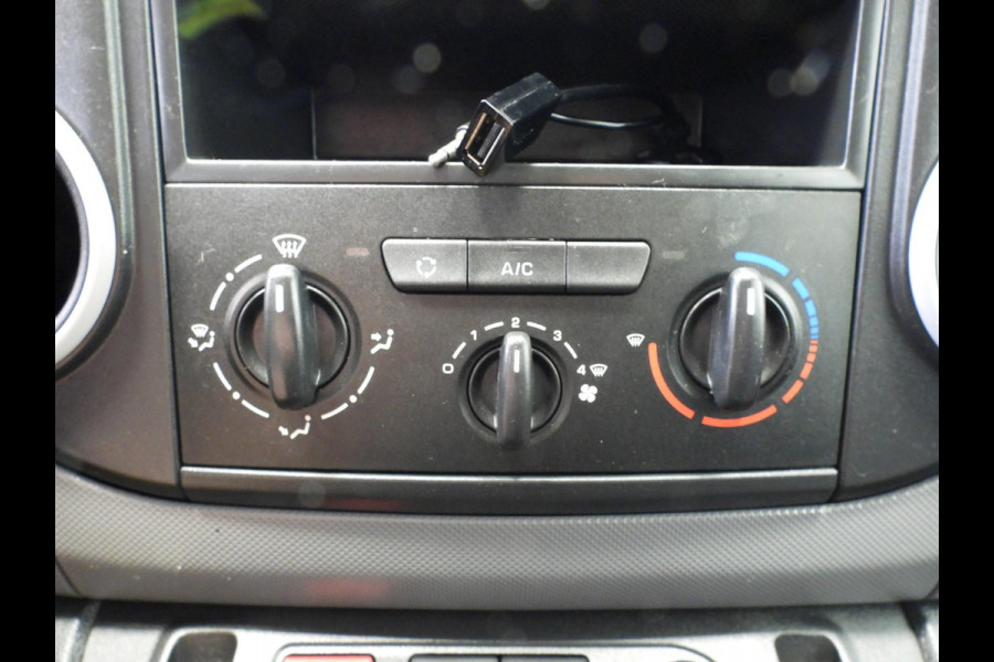 Peugeot Partner 120 1.6 BlueHDi 75 L1 Profit+ AIRCO/SCHUIFDEUR/TREKHAAK/IMPERIAAL!
