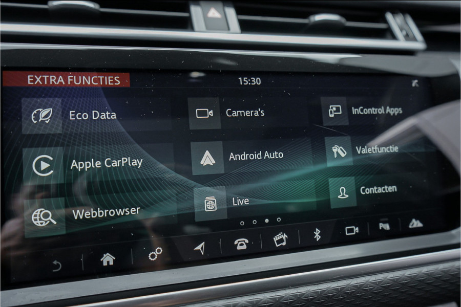 Land Rover Range Rover Velar 2.0 P250 Turbo AWD Pano Black Pack Leder Meridian 20"