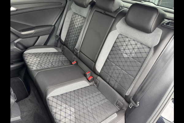 Volkswagen T-Roc 1.5 TSI R-Line 150PK DSG BOMVOL