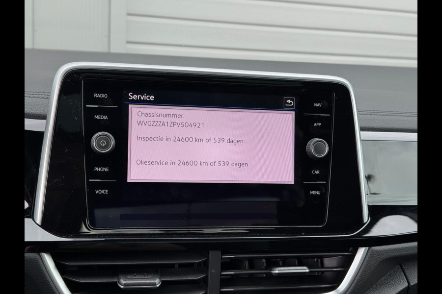 Volkswagen T-Roc 1.5 TSI R-Line 150PK DSG BOMVOL
