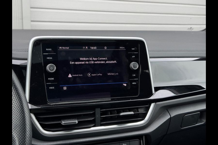 Volkswagen T-Roc 1.5 TSI R-Line 150PK DSG BOMVOL