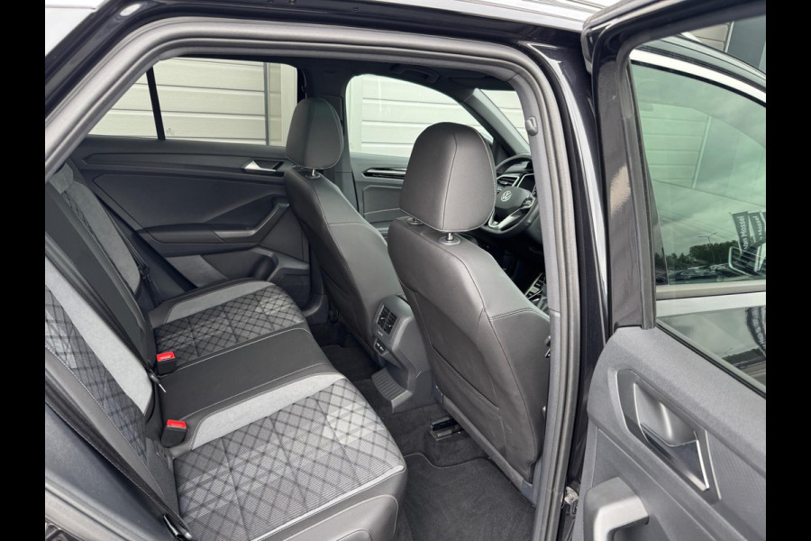 Volkswagen T-Roc 1.5 TSI R-Line 150PK DSG BOMVOL