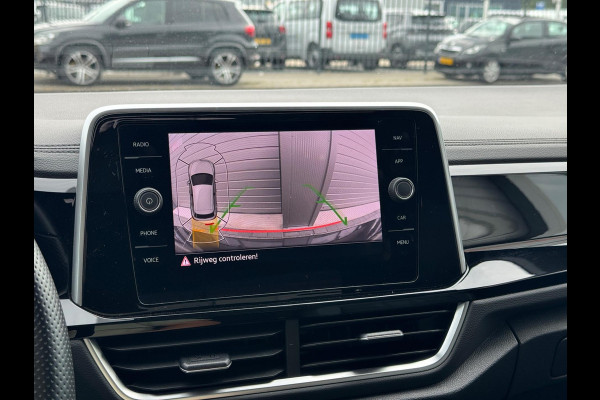 Volkswagen T-Roc 1.5 TSI R-Line 150PK DSG BOMVOL