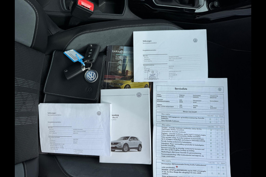 Volkswagen T-Roc 1.5 TSI R-Line 150PK DSG BOMVOL