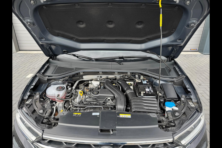 Volkswagen T-Roc 1.5 TSI R-Line 150PK DSG BOMVOL