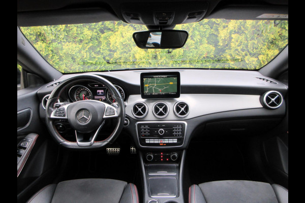 Mercedes-Benz CLA-Klasse Shooting Brake 180 AMG Night Ed. Automaat*Camera*Pano. dak*