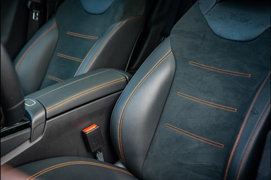 Mercedes-Benz CLA-Klasse Shooting Brake 200 d AMG Edition 1 Orange Orange Art Premium Plus Panoramadak Ambient Memory WideScreen