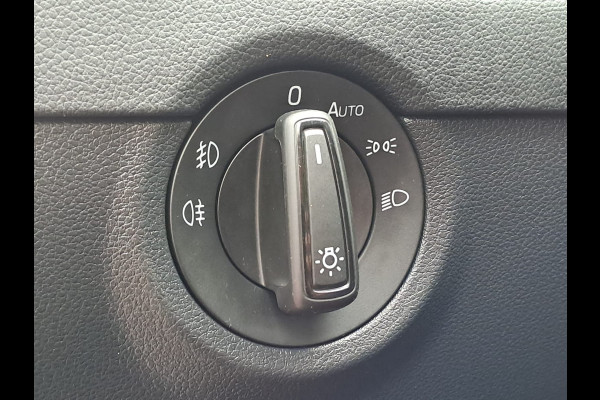 Škoda Octavia Combi 1.0 TSI Greentech Ambition Business | LED | Trekhaak | Navi | PDC | App-connect |