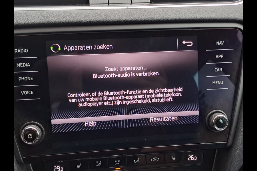 Škoda Octavia Combi 1.0 TSI Greentech Ambition Business | LED | Trekhaak | Navi | PDC | App-connect |