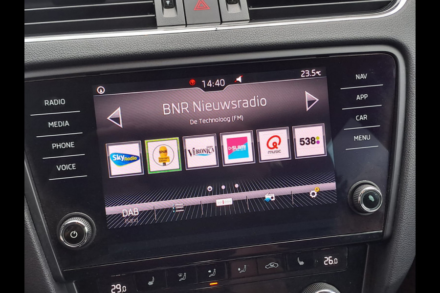 Škoda Octavia Combi 1.0 TSI Greentech Ambition Business | LED | Trekhaak | Navi | PDC | App-connect |