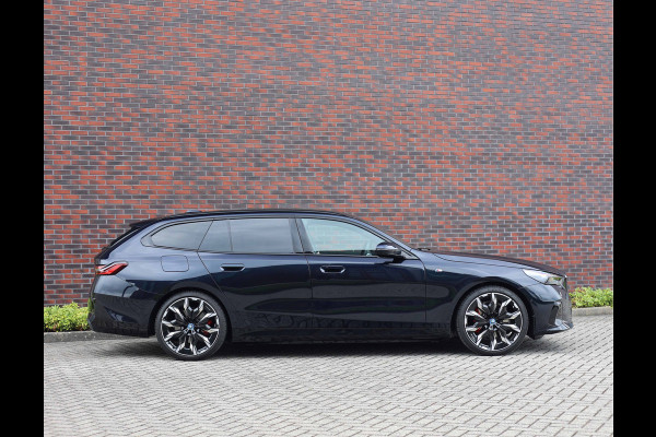 BMW 5 Serie Touring 530e | M Sport Pro - Trekhaak - Pano