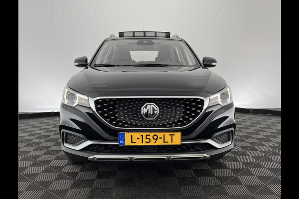 MG ZS EV Luxury 45 kWh (INCL-BTW) *PANO | FULL-LEATHER | CCS-FASTLOADER | KEYLESS | NAVI-FULLMAP | ADAPTIVE-CRUISE | CAMERA | HEATED-SPORTSEATS | CARPLAY | BLINDSPOT | DAB | LANE-ASSIST | 17"ALU*