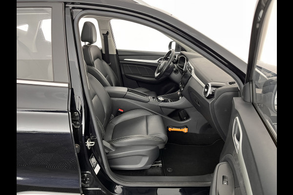 MG ZS EV Luxury 45 kWh (INCL-BTW) *PANO | FULL-LEATHER | CCS-FASTLOADER | KEYLESS | NAVI-FULLMAP | ADAPTIVE-CRUISE | CAMERA | HEATED-SPORTSEATS | CARPLAY | BLINDSPOT | DAB | LANE-ASSIST | 17"ALU*
