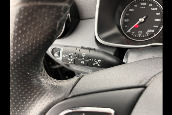 MG ZS EV Luxury 45 kWh (INCL-BTW) *PANO | FULL-LEATHER | CCS-FASTLOADER | KEYLESS | NAVI-FULLMAP | ADAPTIVE-CRUISE | CAMERA | HEATED-SPORTSEATS | CARPLAY | BLINDSPOT | DAB | LANE-ASSIST | 17"ALU*