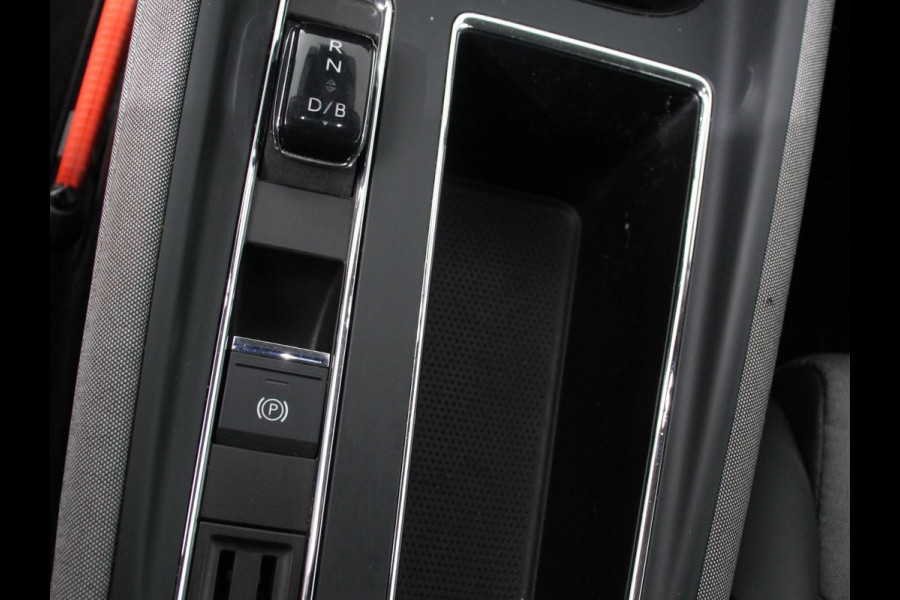 Škoda ENYAQ iV 60 Airco Navi Carplay Adaptive Cruise Control Park Pack + Camera Full LED Stoel/Stuurverwarming