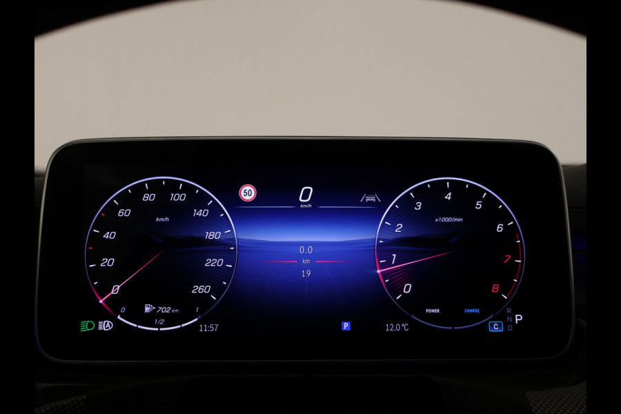 Mercedes-Benz C-Klasse Estate 180 Star Edition AMG Line | Nightpakket | Parkeerpakket met achteruitrijcamera | EASY PACK achterklep | Antidiefstalpakket GUARD 360° Plus | USB-pakket | Memorypakket | Dodehoekassistent |