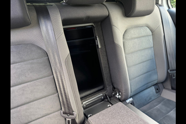 Volkswagen Golf 1.5 TSI Highline PANO/NAVI/CAMERA/LED/SPORTSTOELEN/CLIMATE/PARELMOER !
