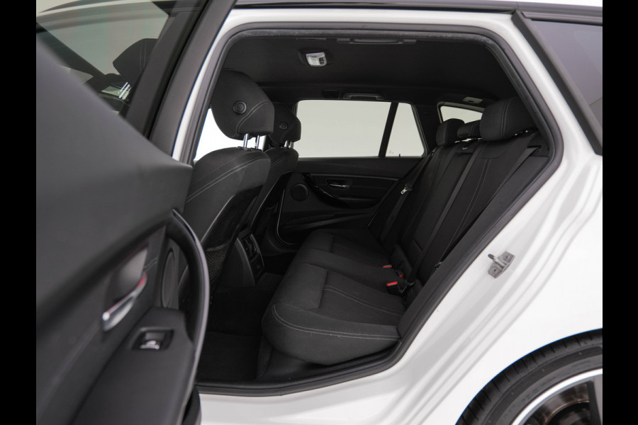BMW 3 Serie Touring 320d EDE Centennial Executive M-Sport-Pack Aut. *FULL-LED | HARMAN/KARDON-AUDIO | SPORT-SEATS | NAVI-FULLMAP | ECC | KEYLESS | PDC | CRUISE | TOWBAR | 19''ALU*