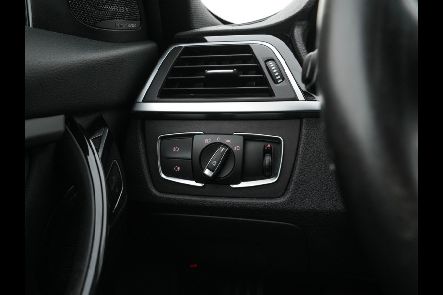 BMW 3 Serie Touring 320d EDE Centennial Executive M-Sport-Pack Aut. *FULL-LED | HARMAN/KARDON-AUDIO | SPORT-SEATS | NAVI-FULLMAP | ECC | KEYLESS | PDC | CRUISE | TOWBAR | 19''ALU*