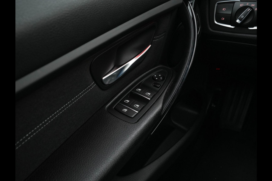 BMW 3 Serie Touring 320d EDE Centennial Executive M-Sport-Pack Aut. *FULL-LED | HARMAN/KARDON-AUDIO | SPORT-SEATS | NAVI-FULLMAP | ECC | KEYLESS | PDC | CRUISE | TOWBAR | 19''ALU*