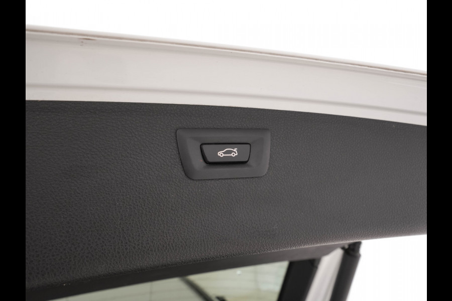 BMW 3 Serie Touring 320d EDE Centennial Executive M-Sport-Pack Aut. *FULL-LED | HARMAN/KARDON-AUDIO | SPORT-SEATS | NAVI-FULLMAP | ECC | KEYLESS | PDC | CRUISE | TOWBAR | 19''ALU*