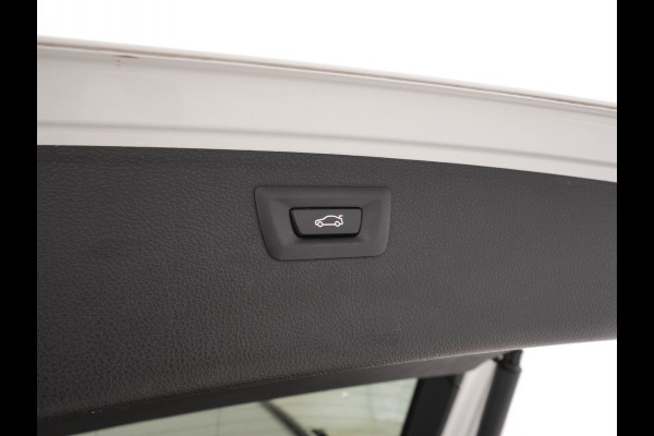 BMW 3 Serie Touring 320d EDE Centennial Executive M-Sport-Pack Aut. *FULL-LED | HARMAN/KARDON-AUDIO | SPORT-SEATS | NAVI-FULLMAP | ECC | KEYLESS | PDC | CRUISE | TOWBAR | 19''ALU*