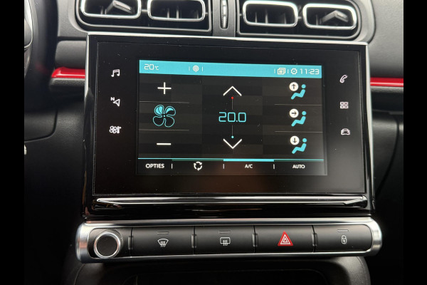 Citroën C3 1.2 PureTech Shine 1e Eigenaar,Navi,Clima,Cruise,Camera,Trekhaak,PDC,Carplay,Dealer onderhouden,Elek ramen,N.A.P,APK tot 06-2026