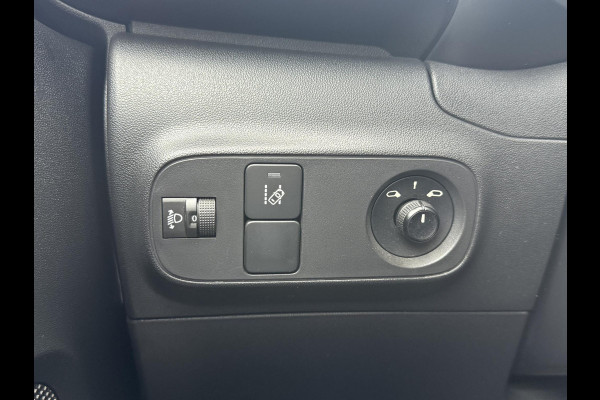 Citroën C3 1.2 PureTech Shine 1e Eigenaar,Navi,Clima,Cruise,Camera,Trekhaak,PDC,Carplay,Dealer onderhouden,Elek ramen,N.A.P,APK tot 06-2026