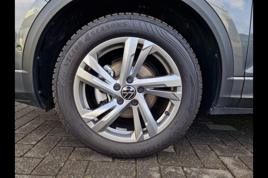 Volkswagen T-Roc 1.5 TSI DSG 3x R-Line /Pano /1e eig. /garantie
