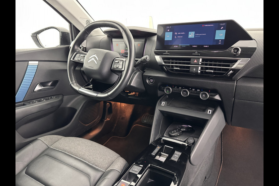 Citroën Ë-C4 Shine 50 kWh [ 3-Fase ] *HEAD-UP | FULL-LED | LEATHER-MICROFIBRE | CAMERA | DIGI-COCKPIT | NAVI-FULLMAP | KEYLESS | COMFORT-SEATS | ECC | LANE-ASSIST | PDC | CCS-FASTLOADER | CRUISE | CARPLAY | 18''ALU*