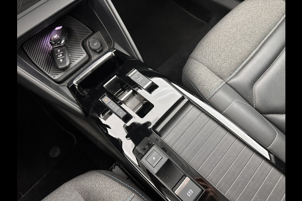 Citroën Ë-C4 Shine 50 kWh [ 3-Fase ] *HEAD-UP | FULL-LED | LEATHER-MICROFIBRE | CAMERA | DIGI-COCKPIT | NAVI-FULLMAP | KEYLESS | COMFORT-SEATS | ECC | LANE-ASSIST | PDC | CCS-FASTLOADER | CRUISE | CARPLAY | 18''ALU*