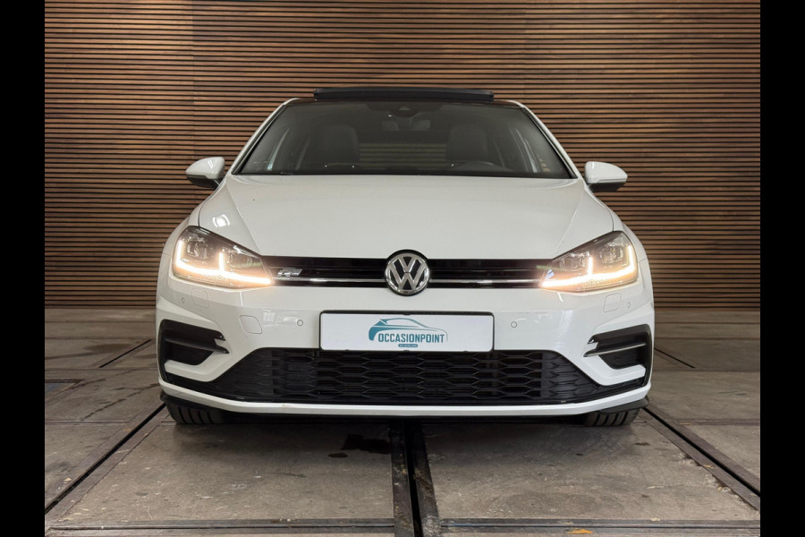 Volkswagen Golf 1.5 TSI 150 PK DSG R-Line | Leer | Navi | Pano | LED | 17' inch | Adaptive Cruise