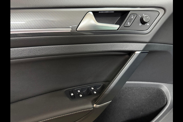 Volkswagen Golf 1.5 TSI 150 PK DSG R-Line | Leer | Navi | Pano | LED | 17' inch | Adaptive Cruise