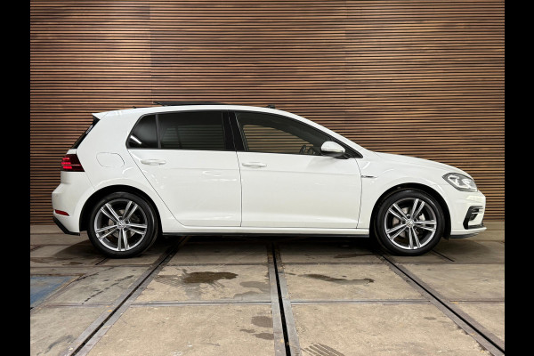 Volkswagen Golf 1.5 TSI 150 PK DSG R-Line | Leer | Navi | Pano | LED | 17' inch | Adaptive Cruise