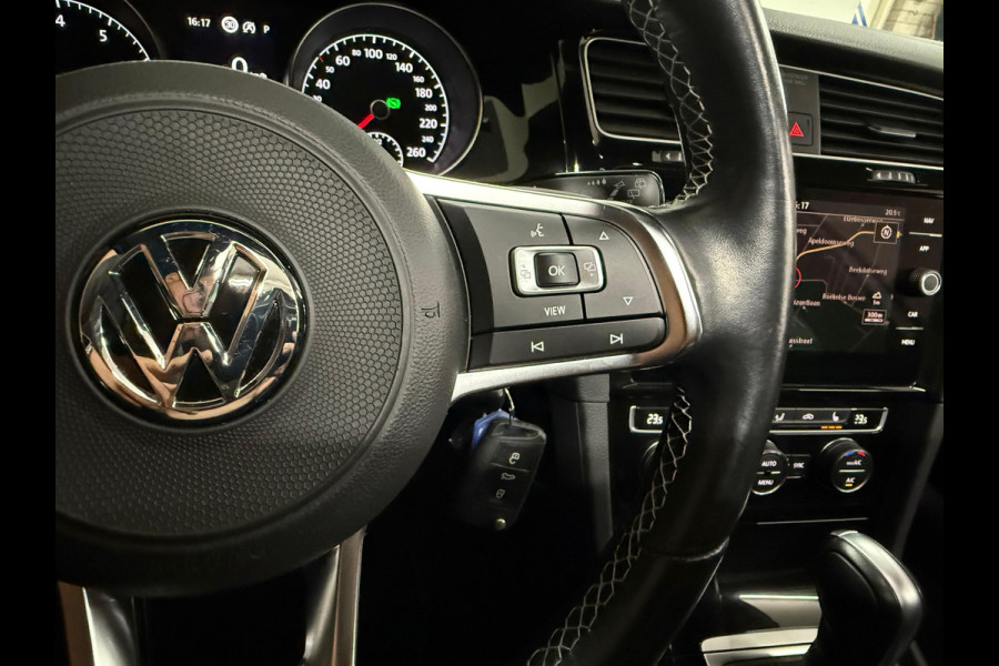 Volkswagen Golf 1.5 TSI 150 PK DSG R-Line | Leer | Navi | Pano | LED | 17' inch | Adaptive Cruise