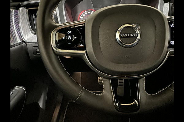 Volvo XC60 2.0 T8 AWD Polestar Engineered H/K Pano HUD ACC Trekh.