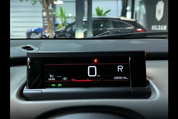 Citroën C4 Cactus 1.2 PureTech Shine Garantie CarPlay Cruise Clima Navi Led DAB Parkeerhulp Rijklaar