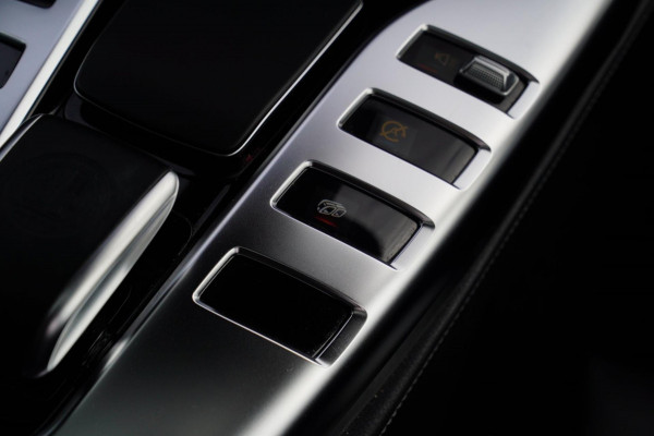 Mercedes-Benz AMG GT 4-Door Coupe AMG 43 4MATIC+ Premium Plus | Schuif/kanteldak | Burmester | LED | Designo Matte grey | 360 cam