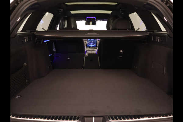 Mercedes-Benz C-Klasse Estate 180 Star Edition AMG Line | Nightpakket | Parkeerpakket met achteruitrijcamera | EASY PACK achterklep | Antidiefstalpakket GUARD 360° Plus | USB-pakket | Memorypakket | Dodehoekassistent |